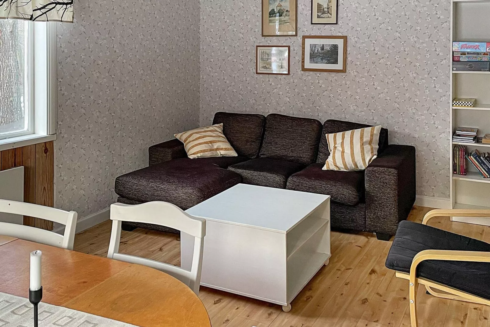 5 person holiday home in STAVSJÖ-By Traum
