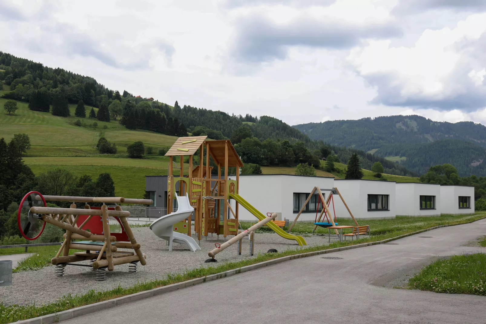 Naturpark Chalets 12 17 22 24-Installations du parc