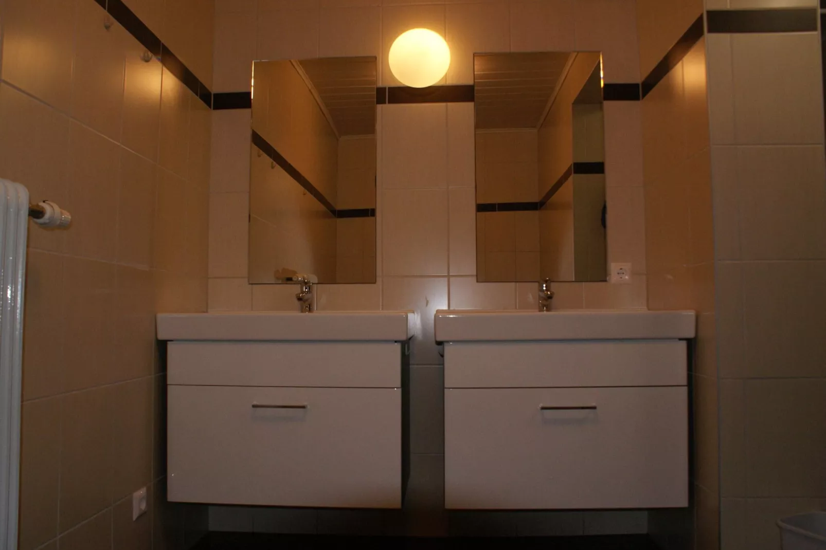 Blasge Ferienwohnung WO XL 120m²-Badezimmer