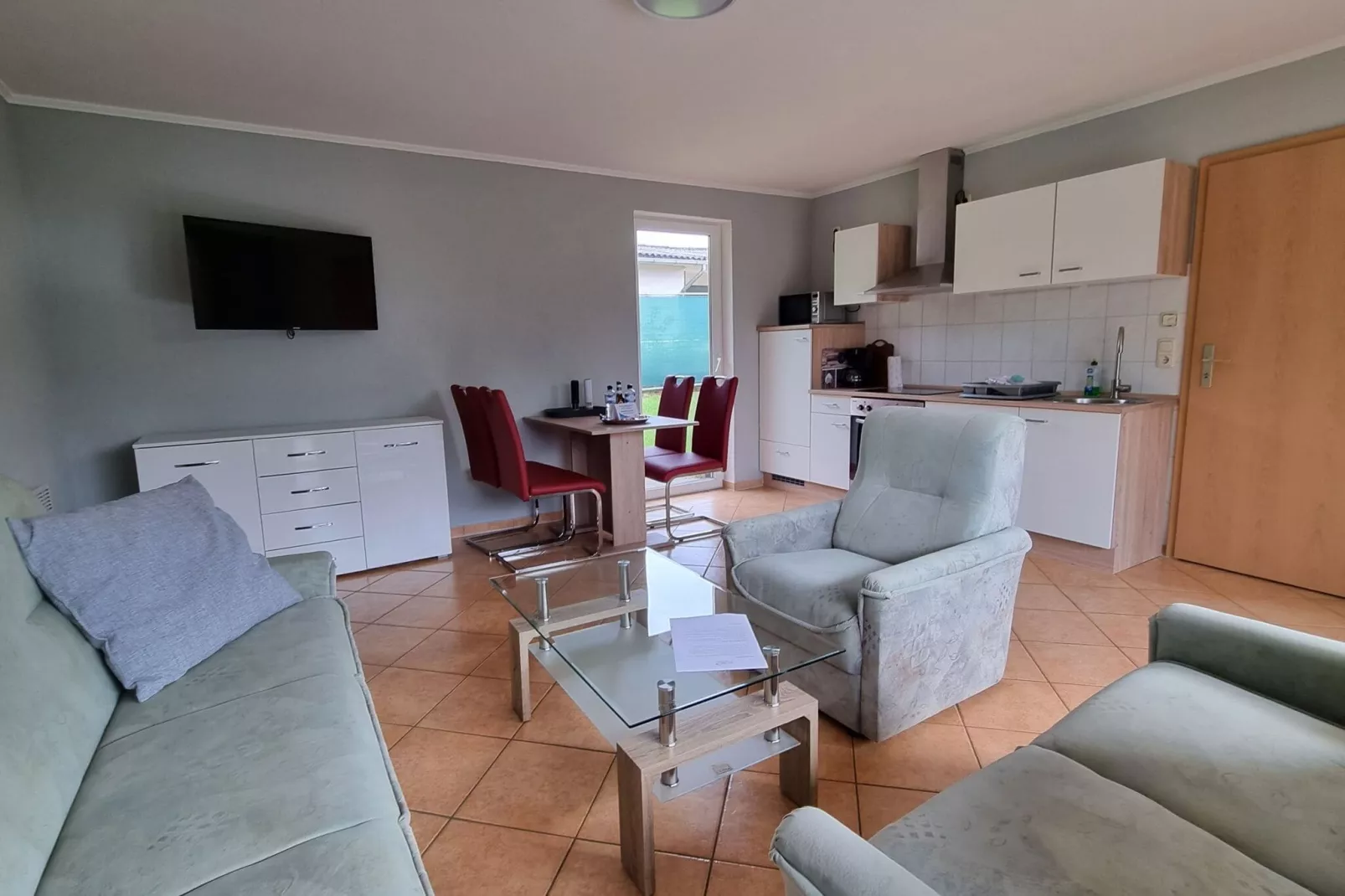 Reihenbungalow Nr 6 / Belegung 4 Personen-Living room