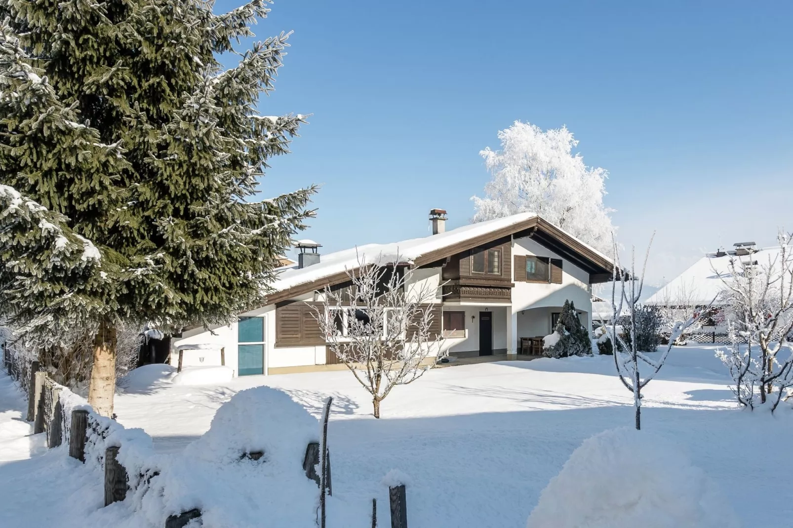Haus Wagner-Exterior winter