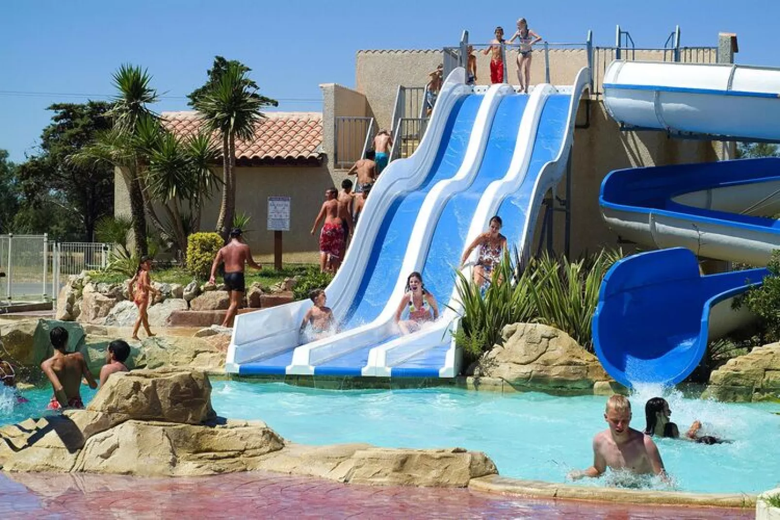 Mobile Homes Domaine Les Mûriers Vendres-Plage // Cottage VIP 2ch 4 pers climatisé - TUI-Pool