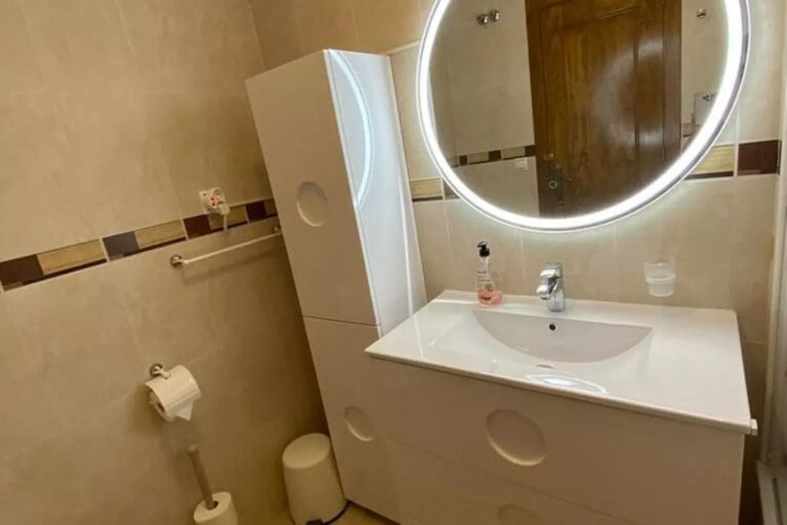 Bungalow-Bathroom