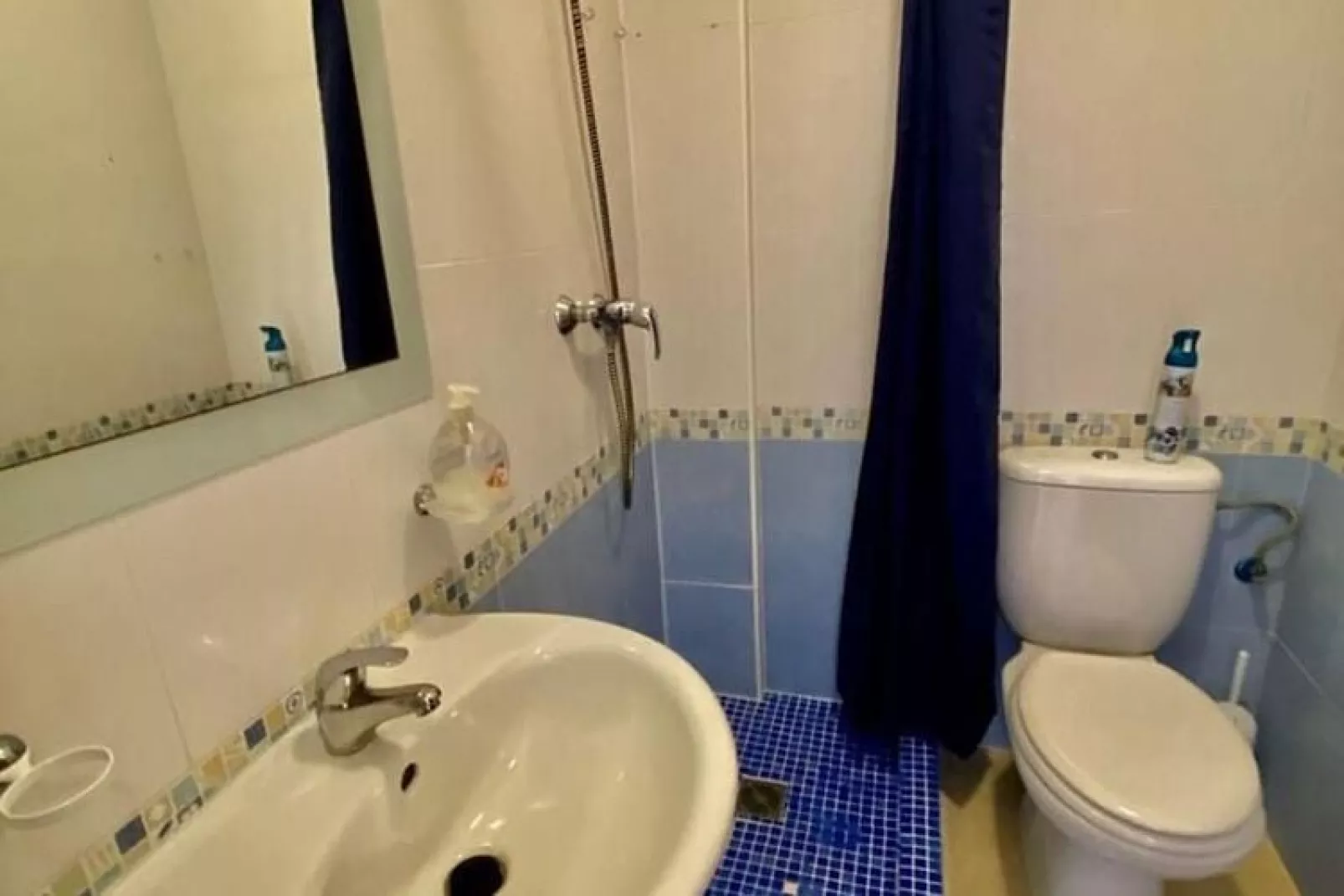 Bungalow-Bathroom