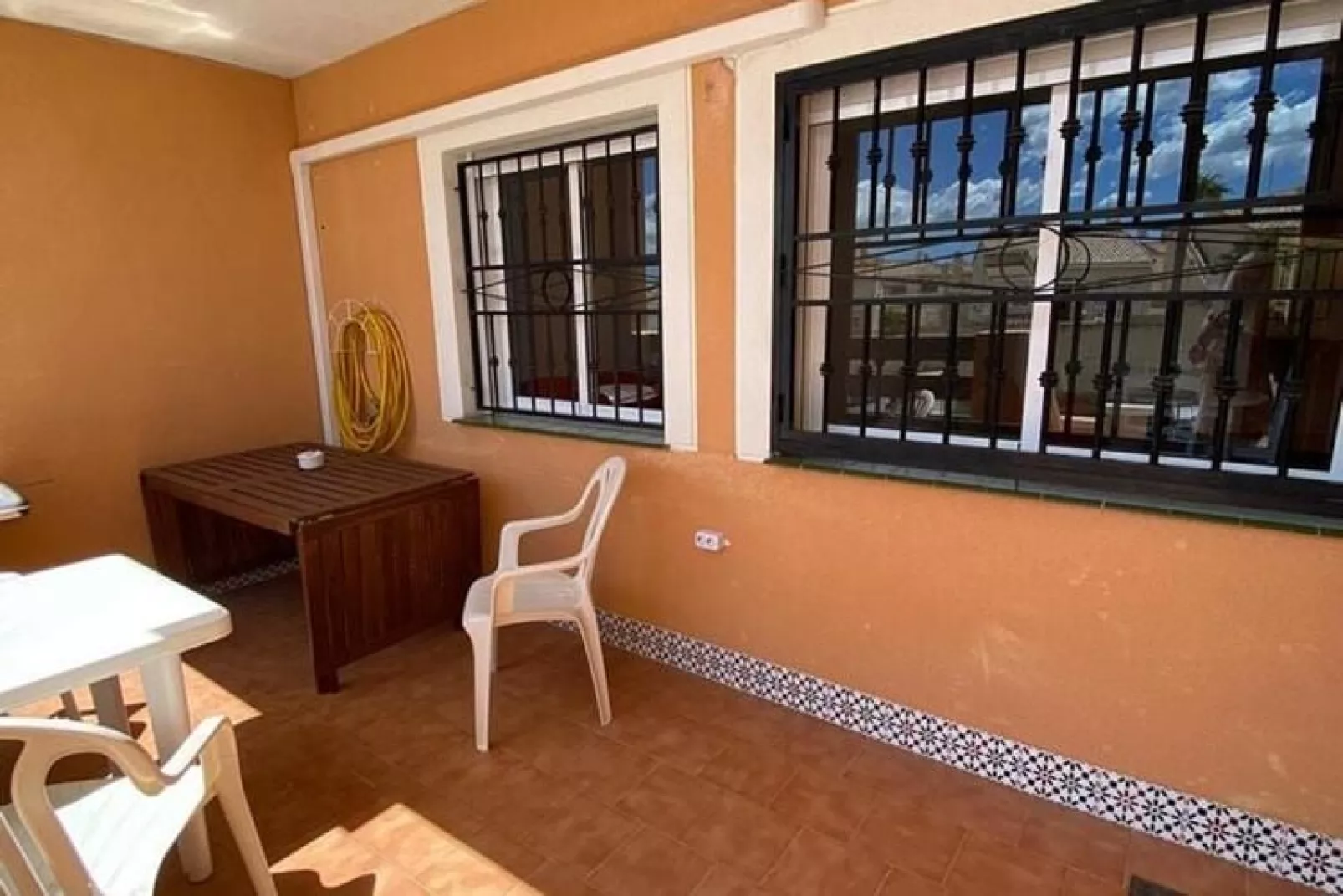 Bungalow-Terrace balcony