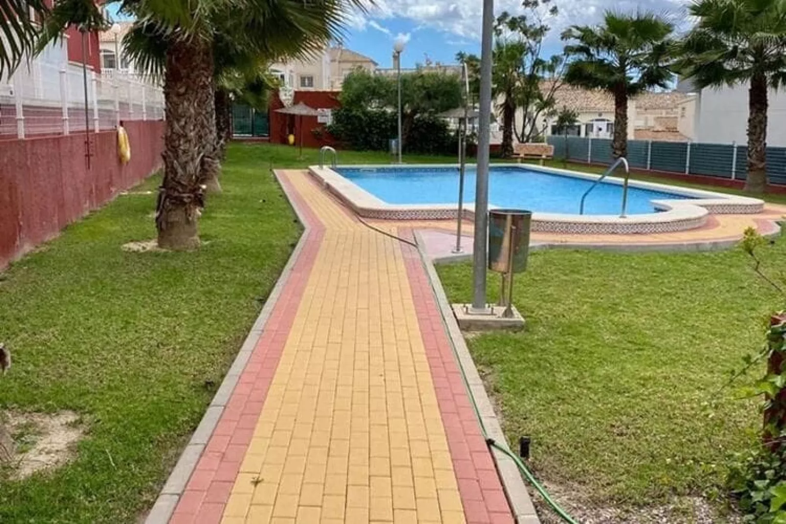 Bungalow-Pool