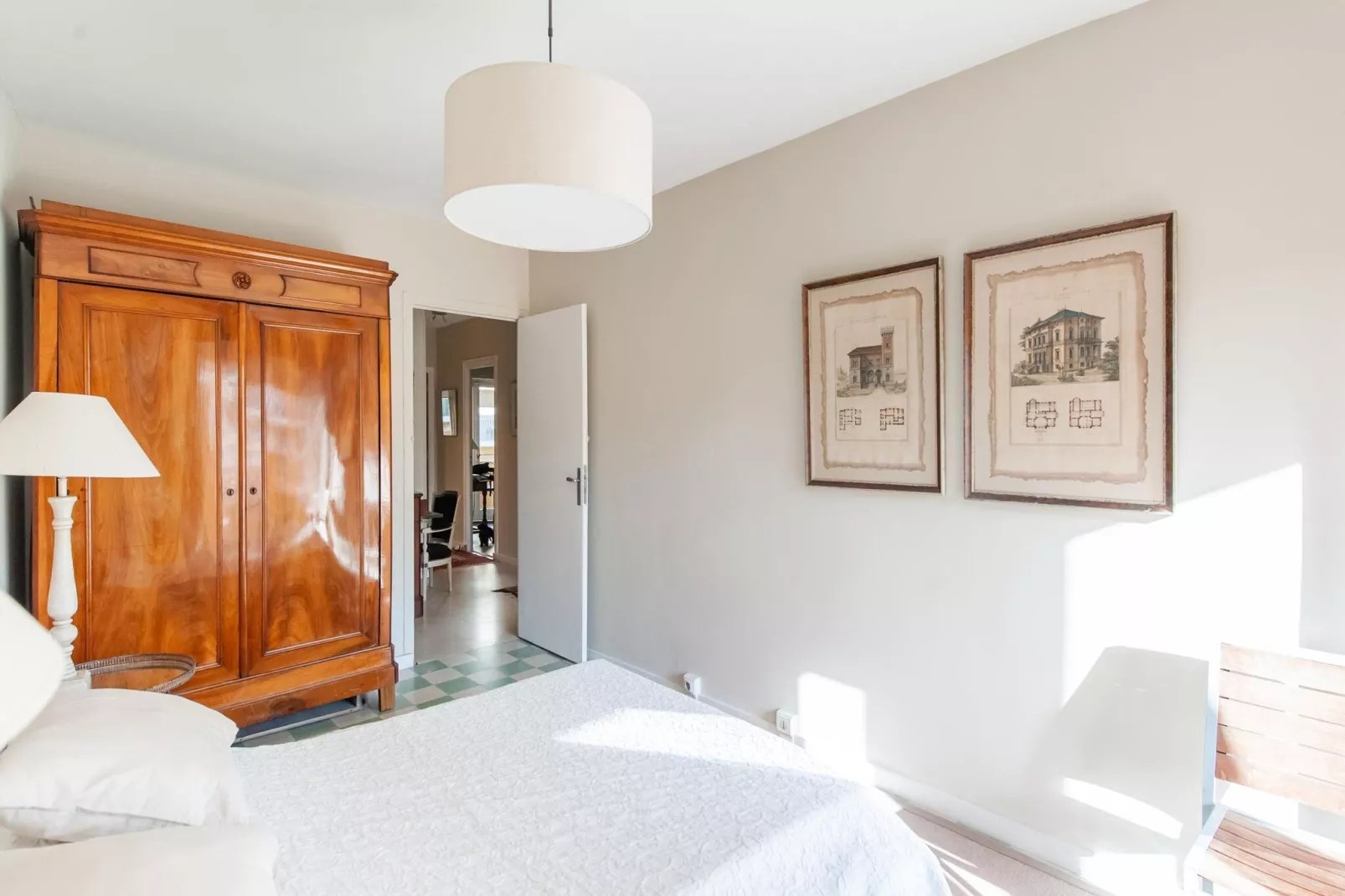 Charme à Menton-Bedroom