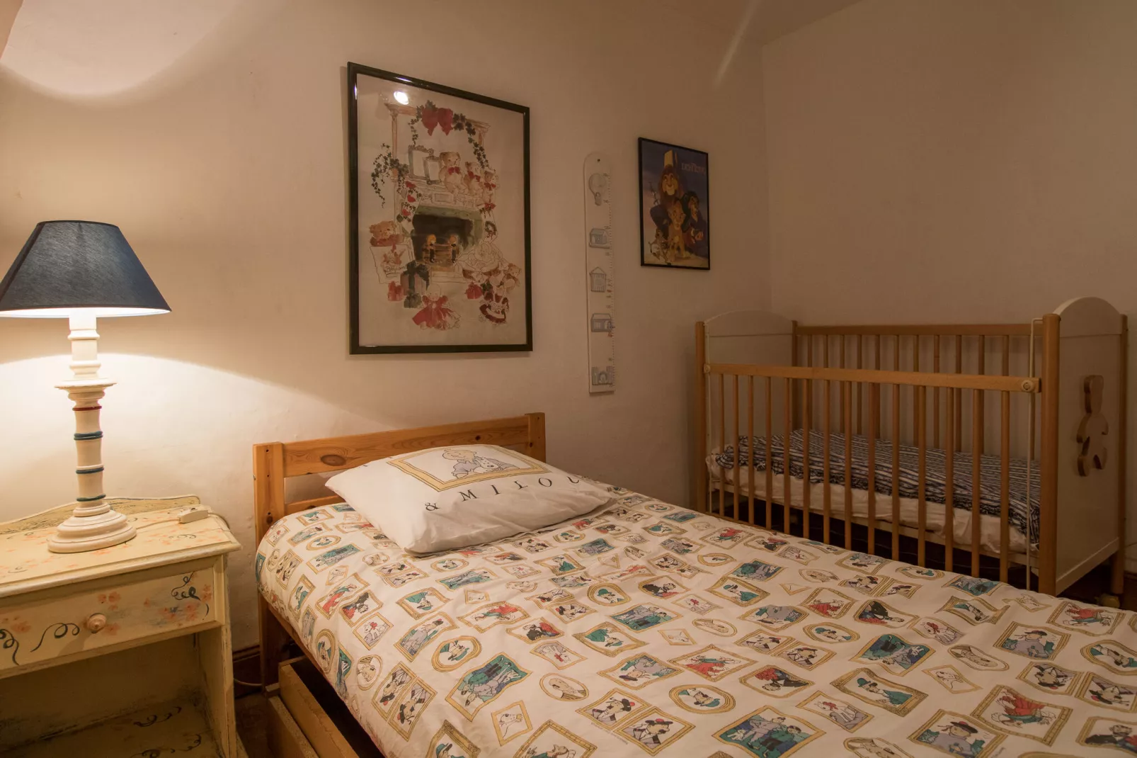 Manoir de la Baronie 16P-Bedroom