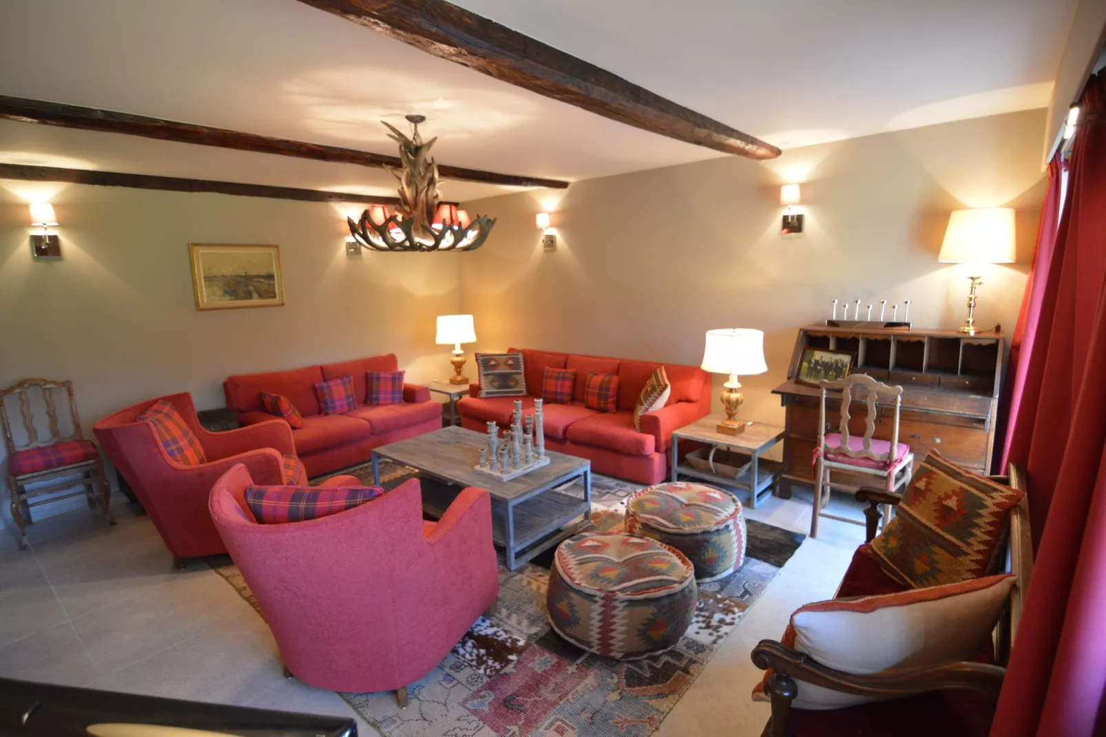 Les Houppias-Living room