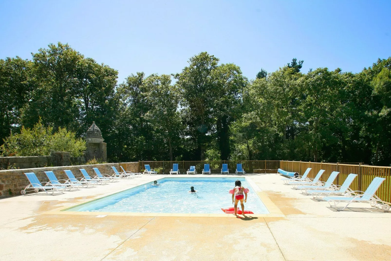 Le Château de Keravéon 3-Park facilities