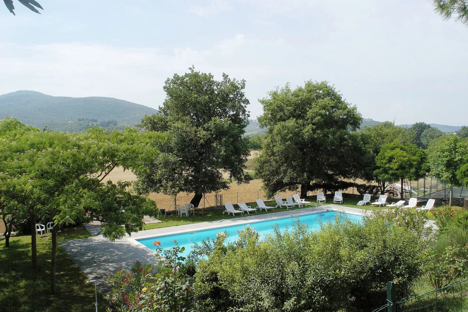 Fienile 2-Gardens summer