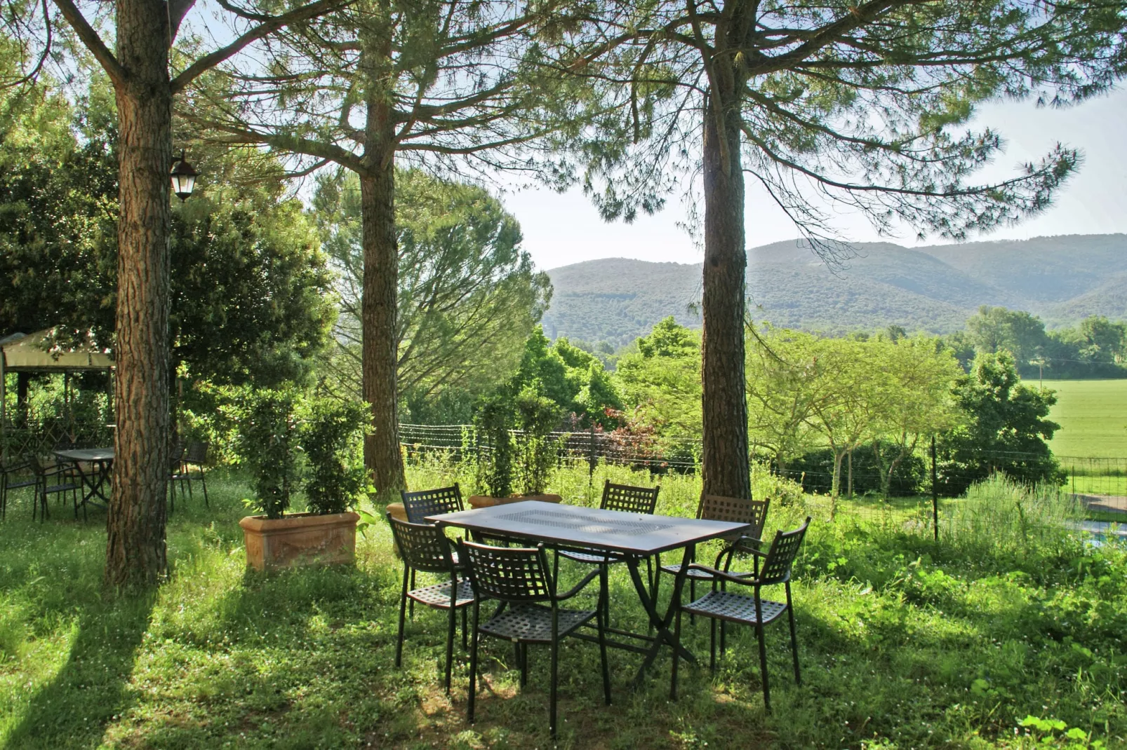 Fienile 2-Gardens summer