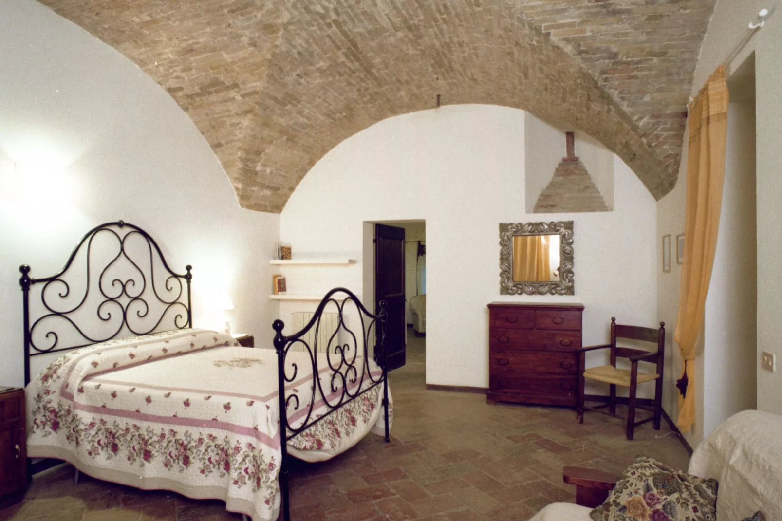 Molino-Bedroom