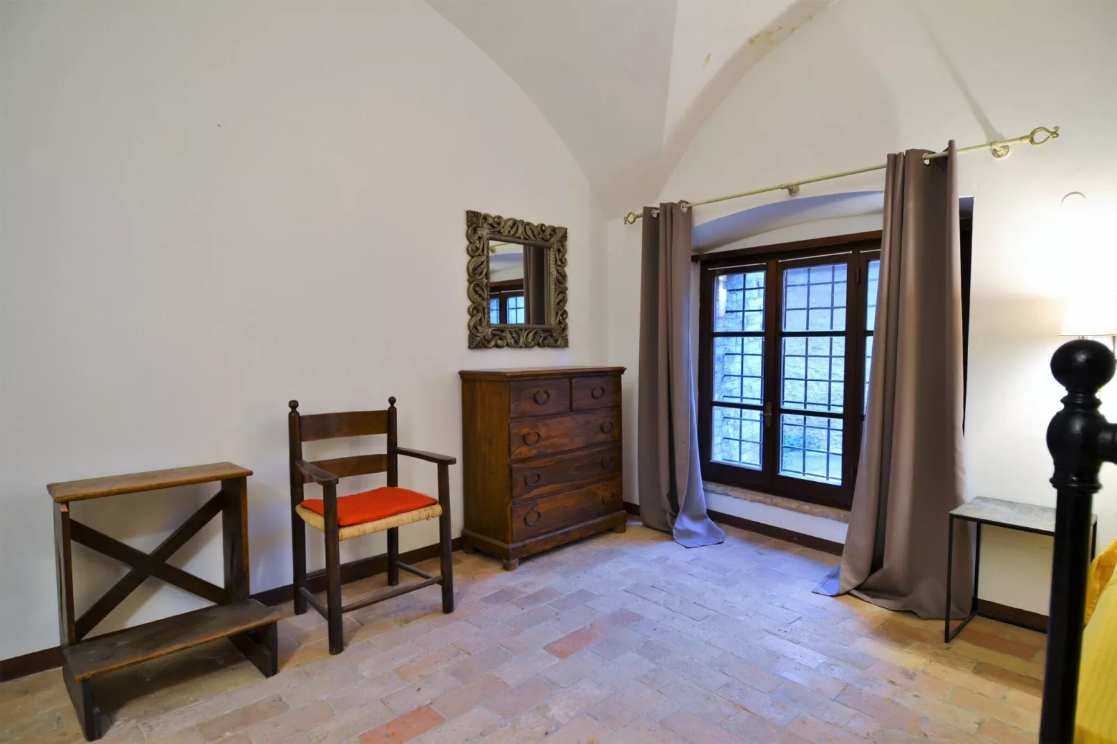 Molino-Bedroom