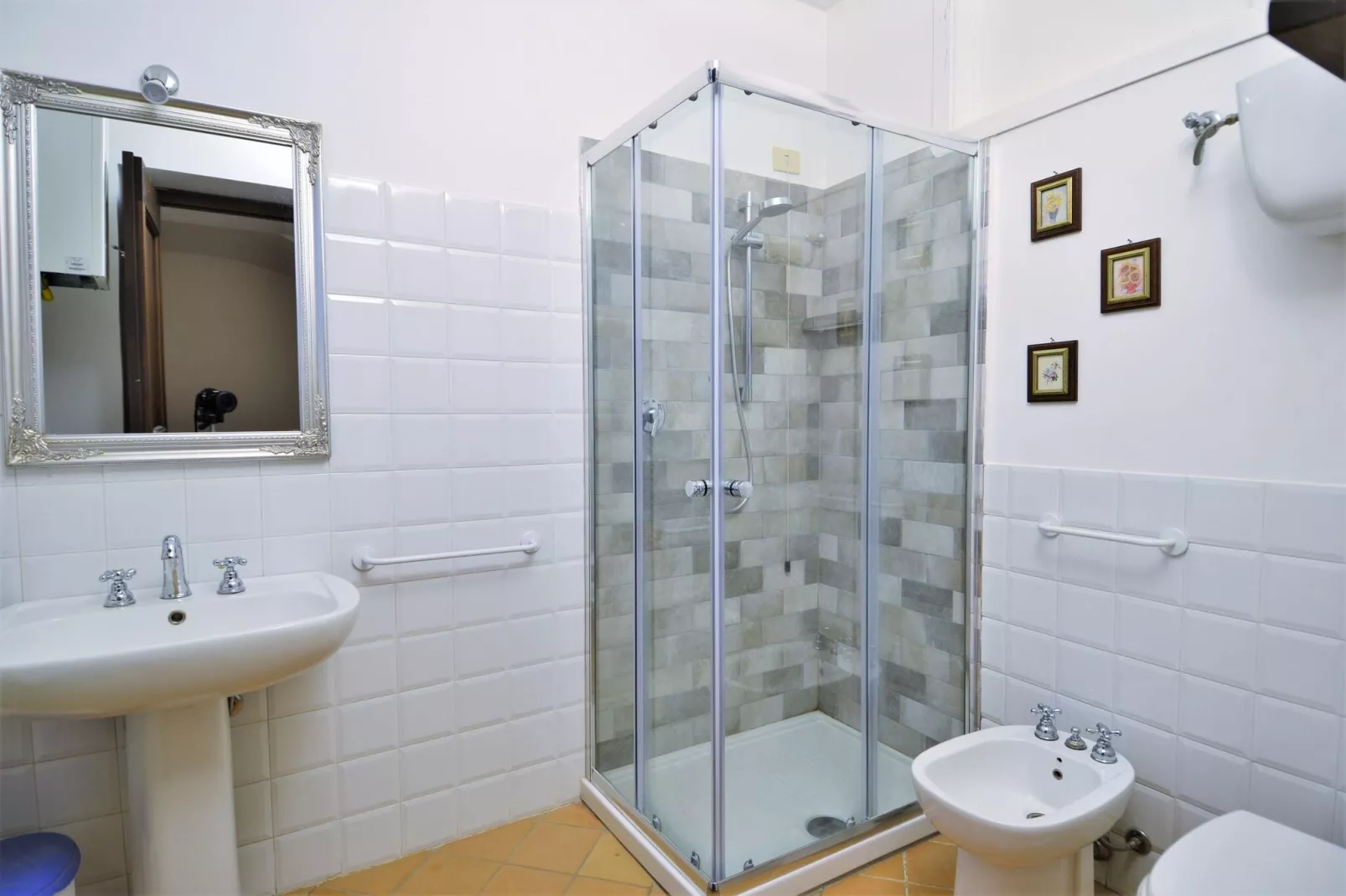 Molino-Bathroom