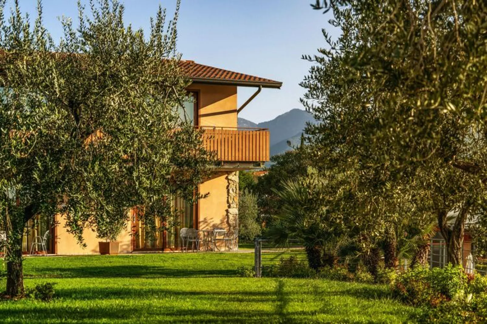 Residence Onda Blu Manerba - Bilo --Gardens summer