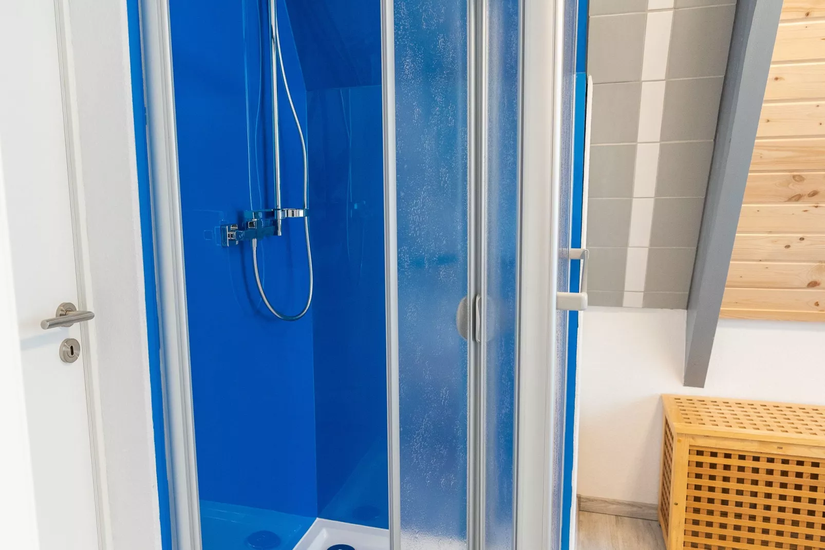 Holiday home in Bestwig with private garden-Bathroom