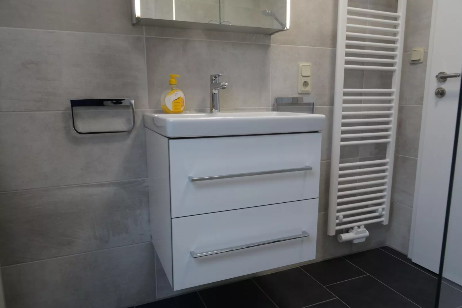 Ferienhaus Verena-Bathroom