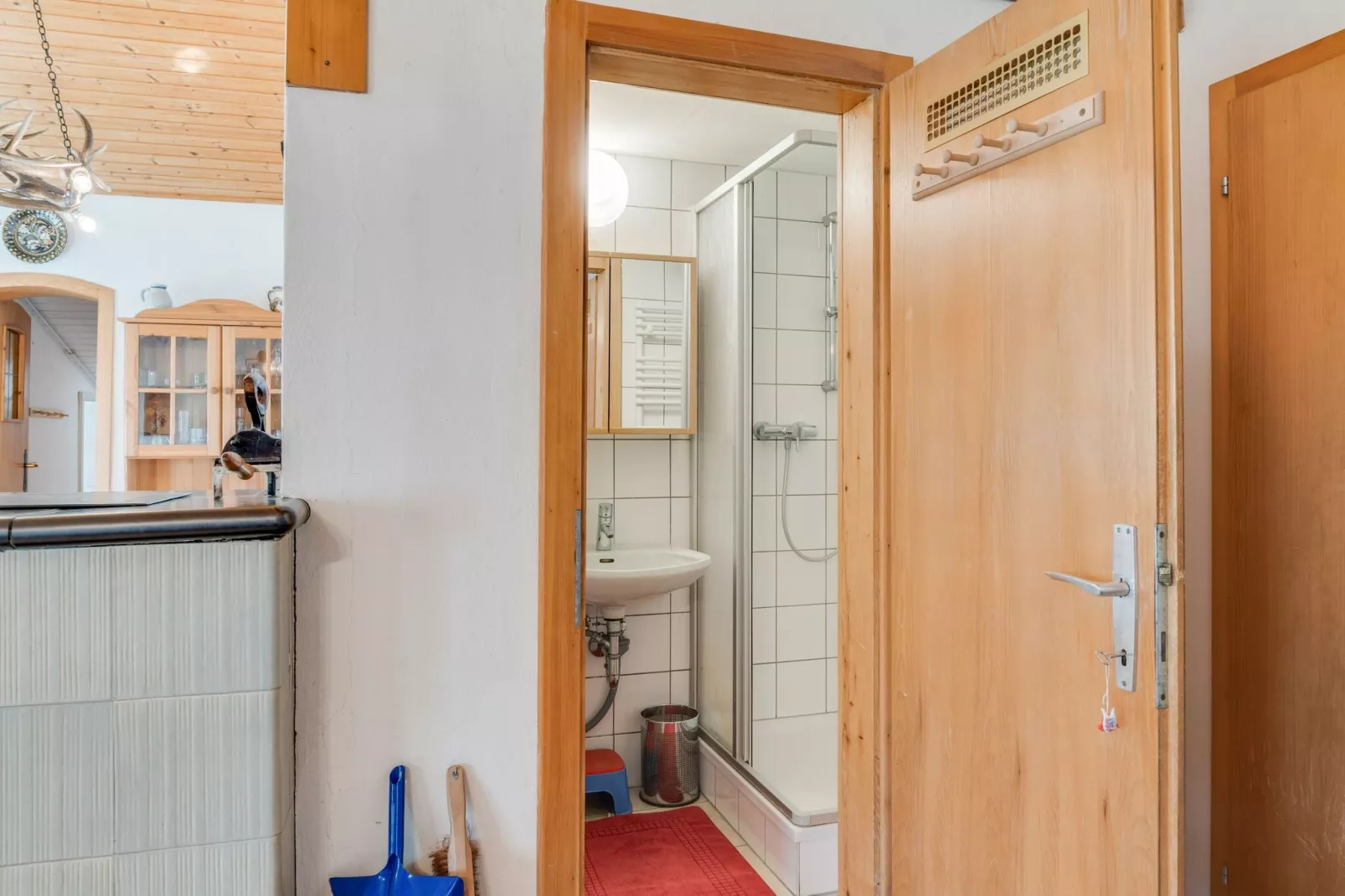 Haus Wagner-Bathroom