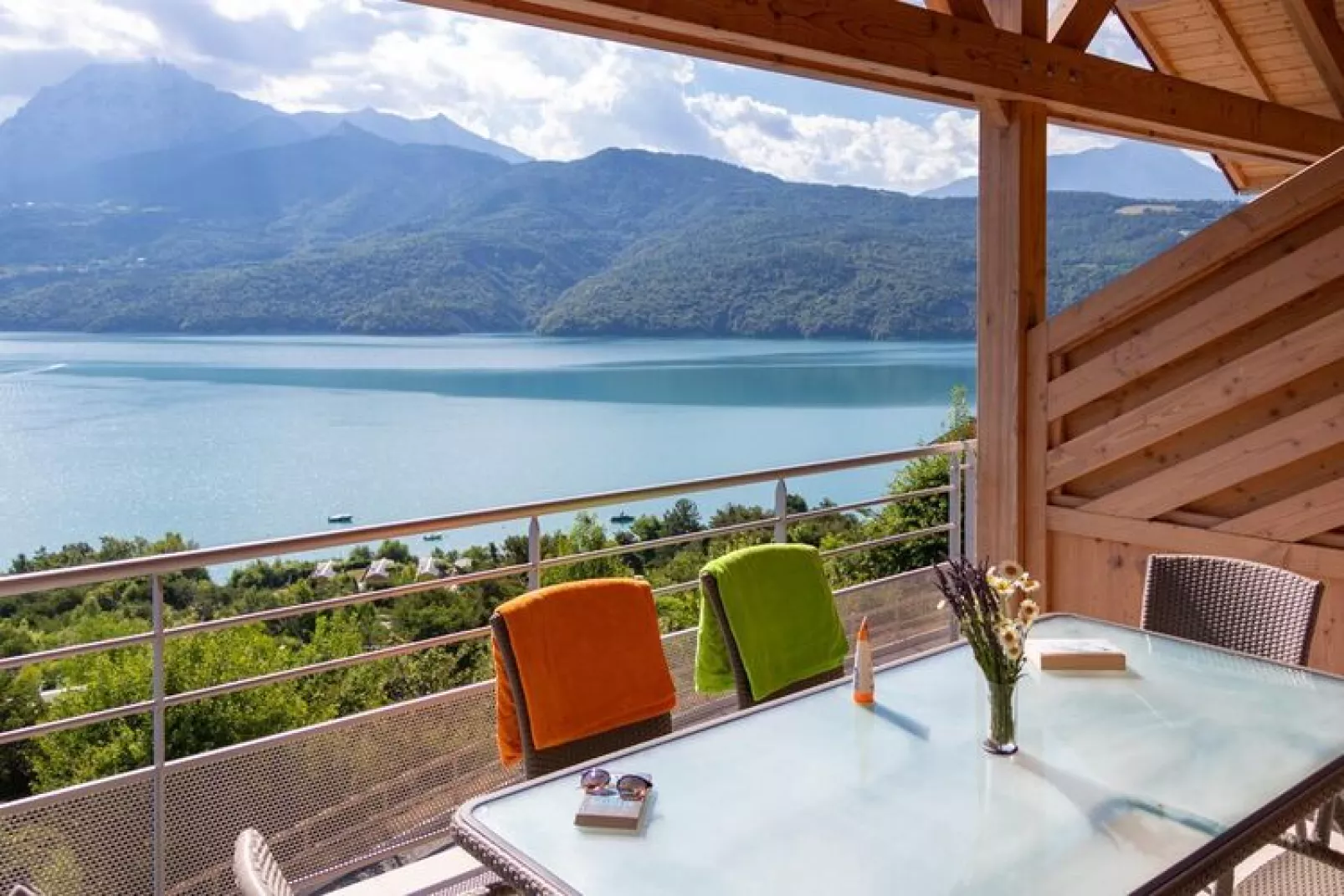 Domaine de l'Ecrin du Lac Chorges Appartements - 3 ch 8 pers-Terrace balcony