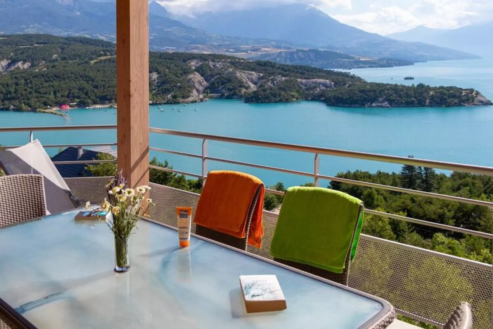 Domaine de l'Ecrin du Lac Chorges Appartements - 3 ch 8 pers-Terrace balcony