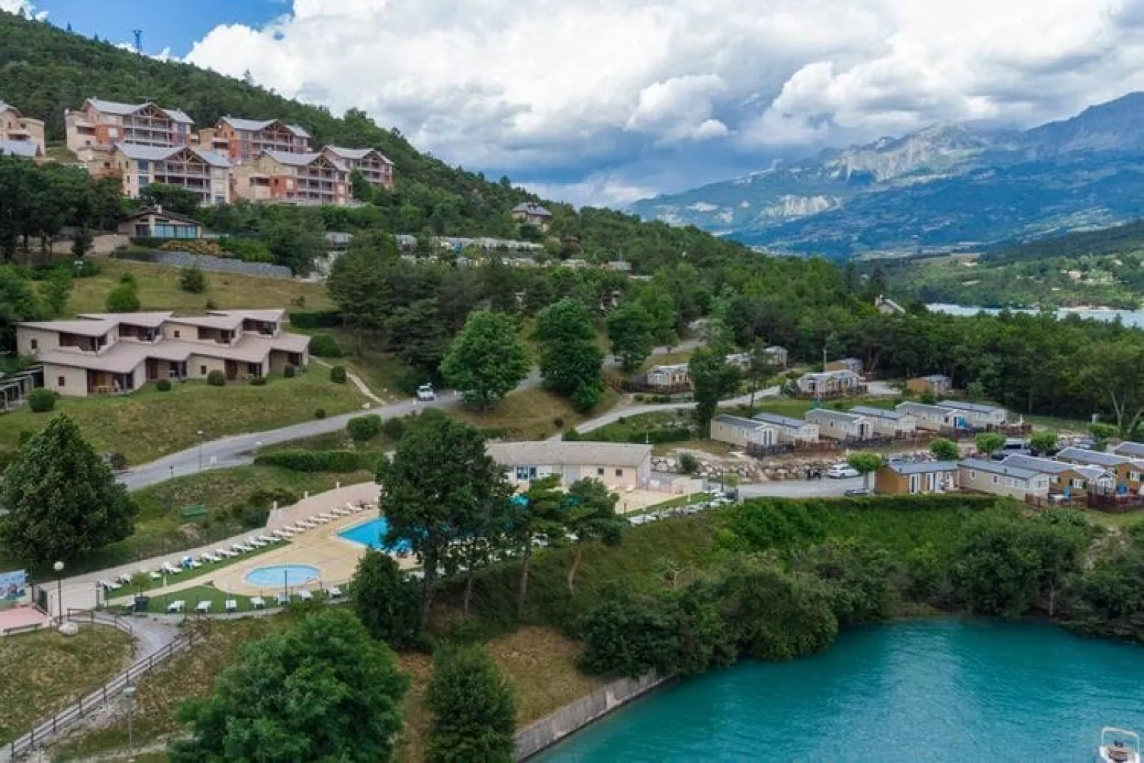 Domaine de l'Ecrin du Lac Chorges Appartements - 3 ch 8 pers-View summer