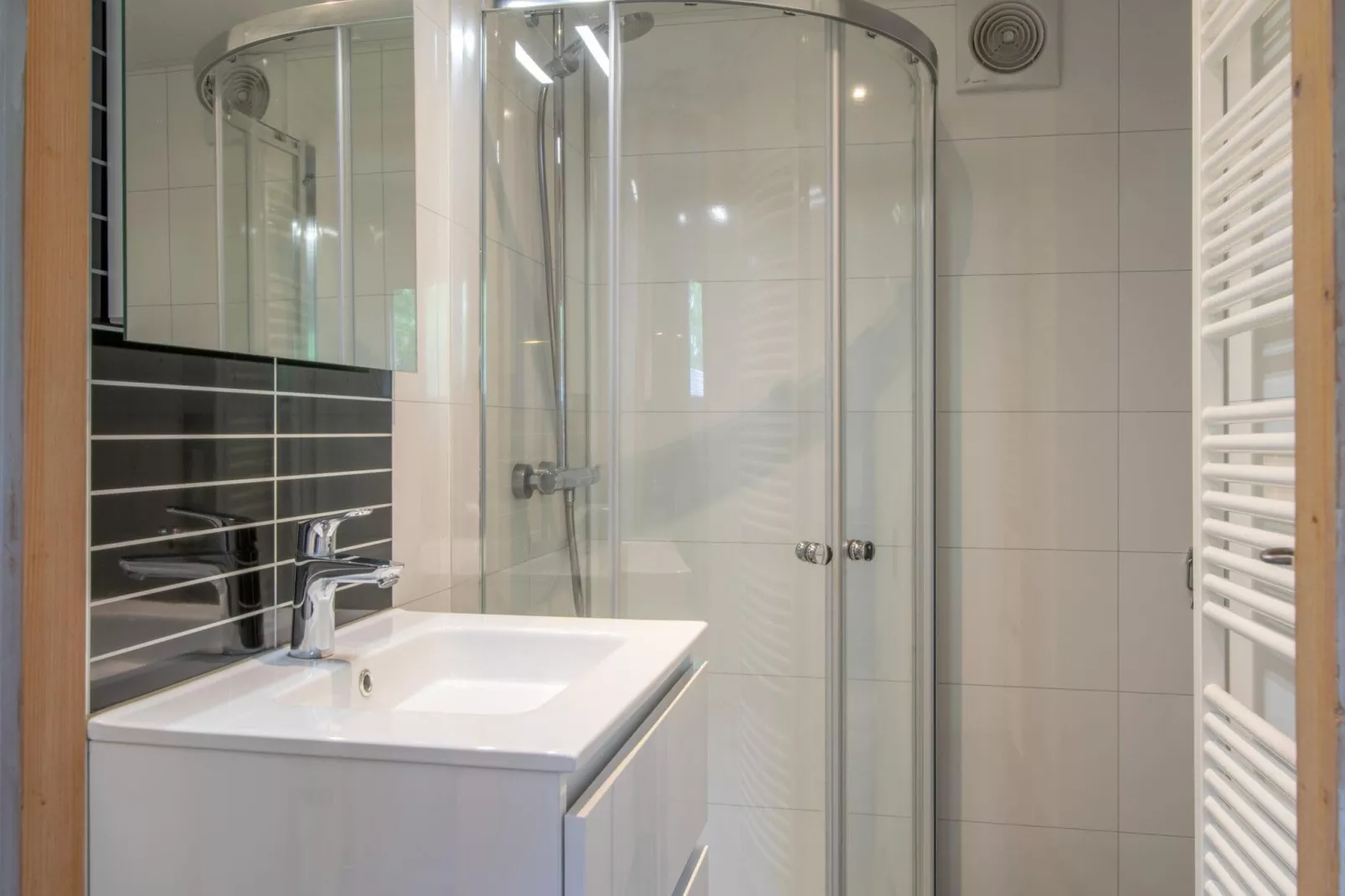 Resort Arcen 6-Bathroom