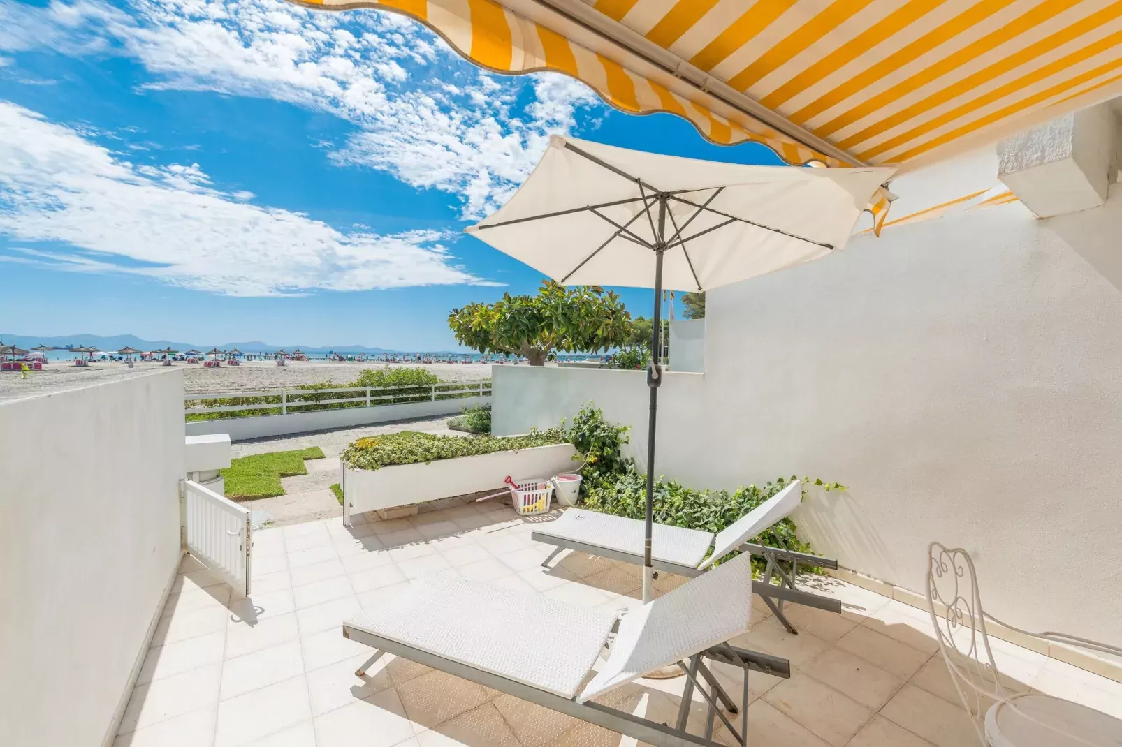 Apartamento 24 Edificio Canopus-Exterior summer