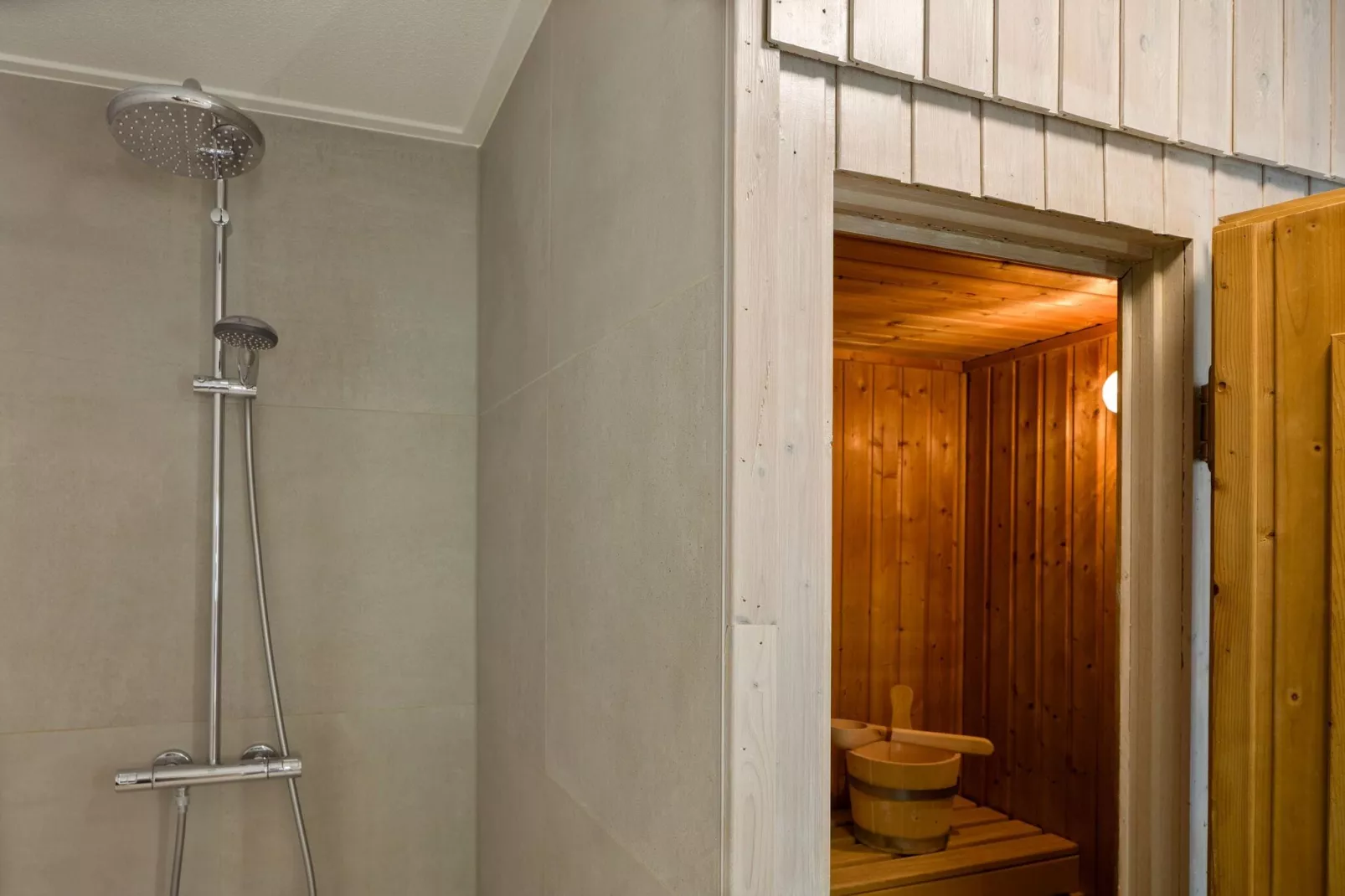 Roompot Beach Resort 4-Bathroom