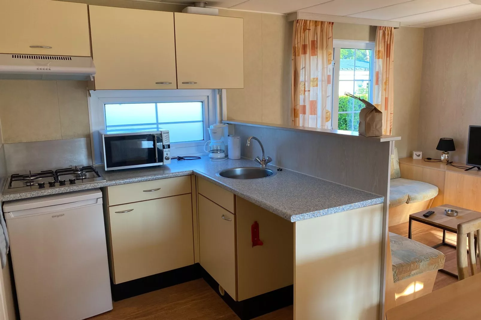 Recreatiepark Duinhoeve 5-Kitchen