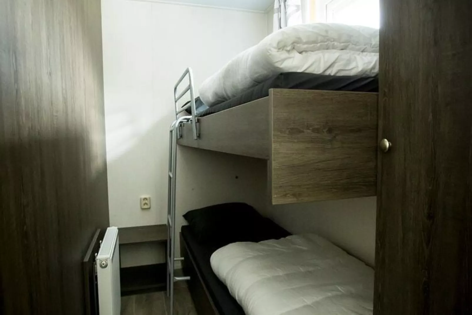 Recreatiepark Duinhoeve 14-Bedroom