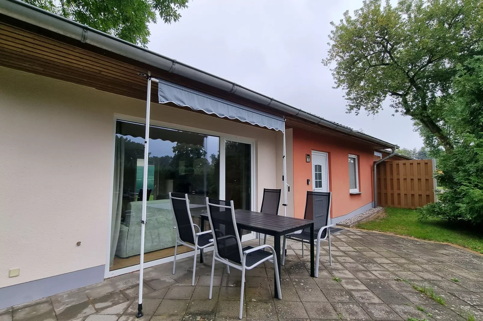 Reihenbungalow Nr 7 / Belegung 4 Personen-Terrace balcony