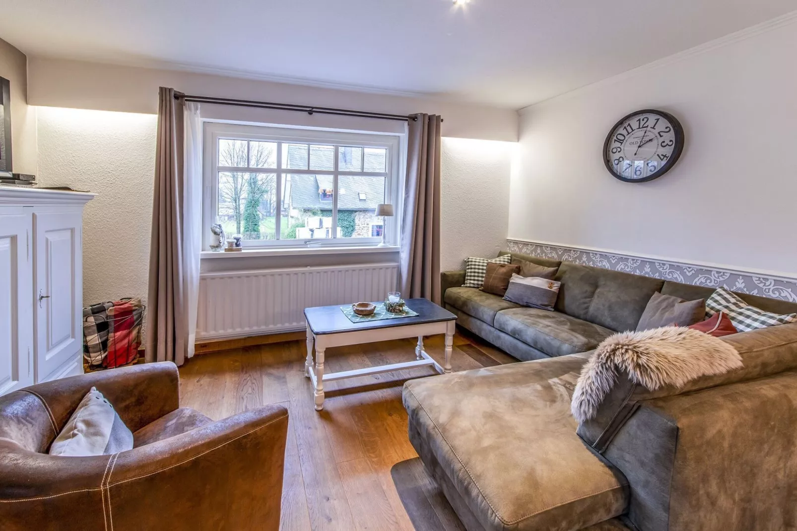 Cottage 89-Living room