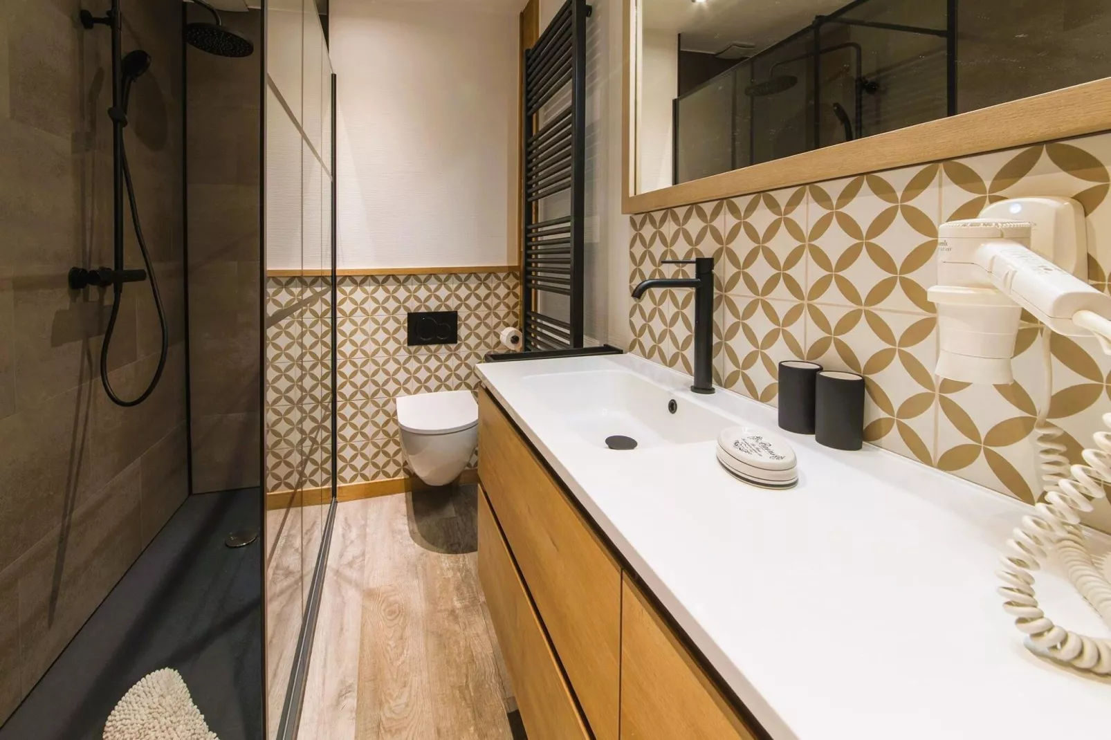 Cottage 89-Bathroom