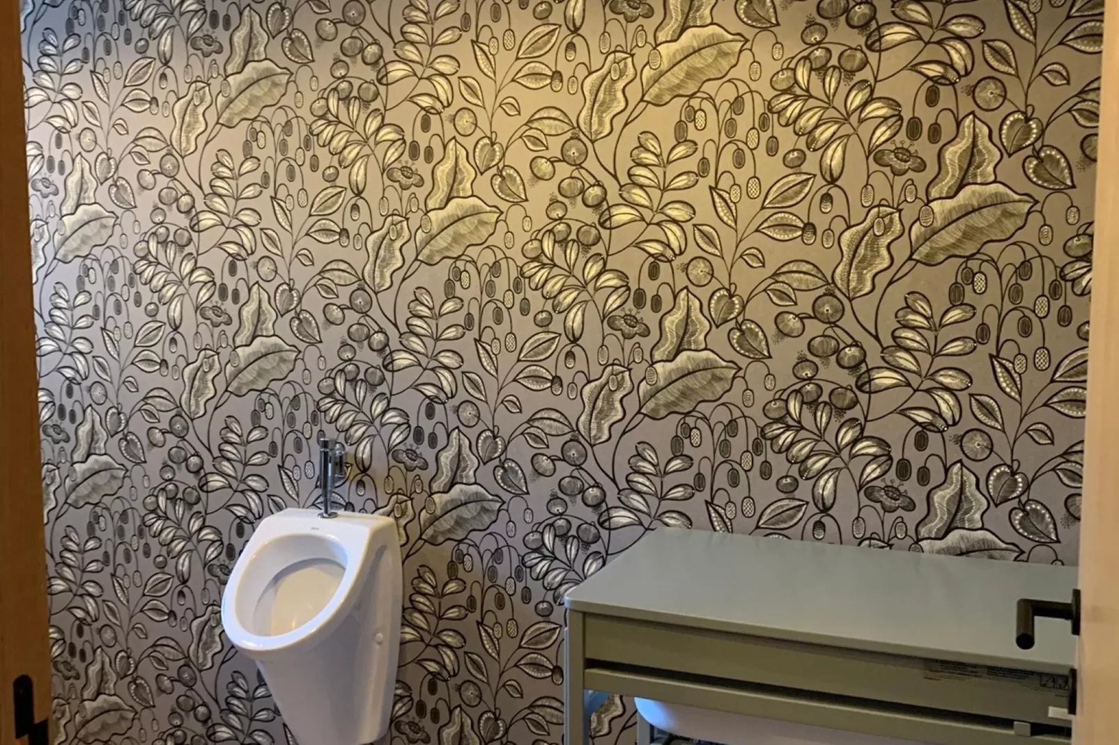 Chez Albert-Bathroom