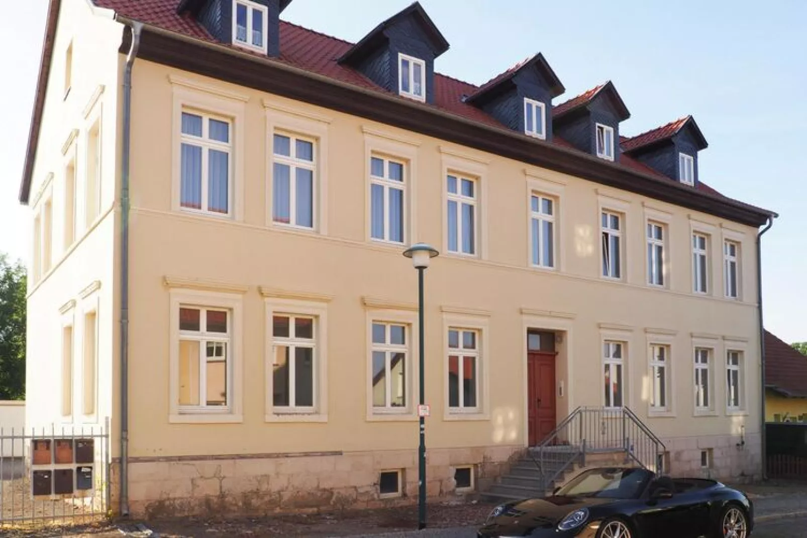 Askanier 2 Pers-Exterior summer
