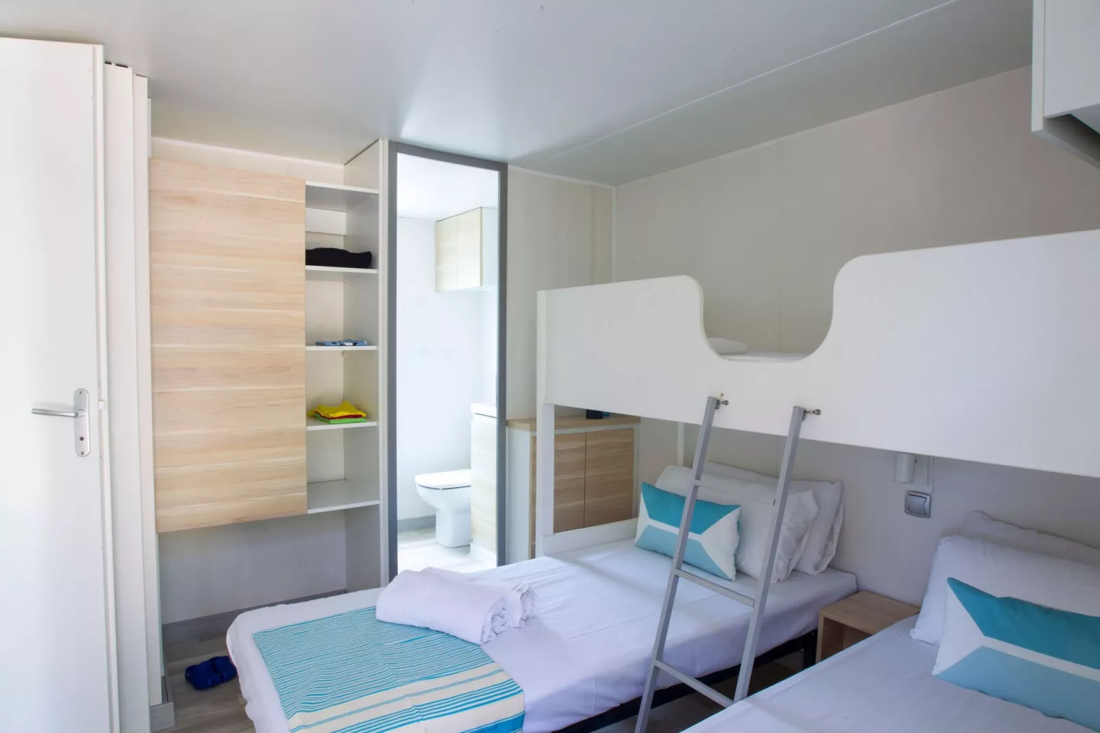 Tamarit Park Resort 2 PATIO-Bedroom