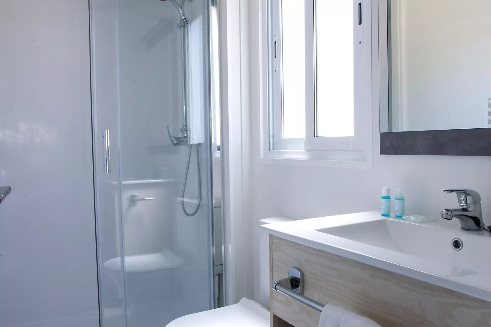 Tamarit Park Resort 3 NOA-Bathroom