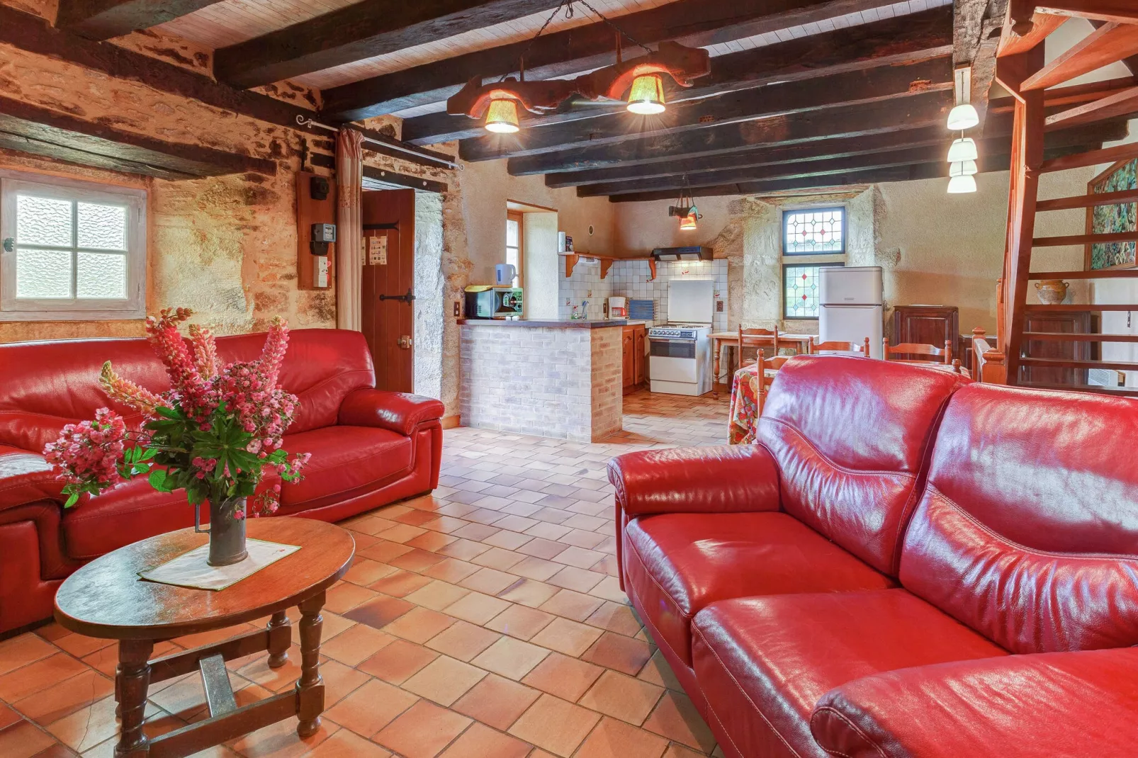 Maison de vacances Besse Le Moulinal Bas-Living room
