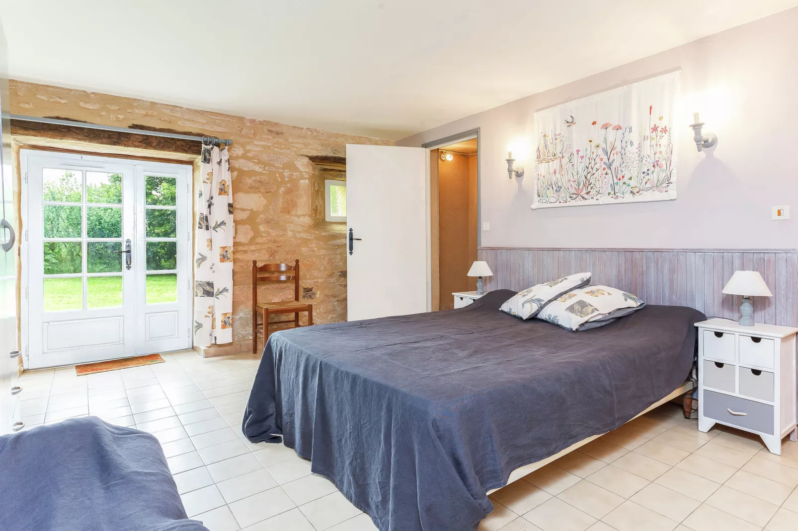 Maison de vacances Besse Le Moulinal Bas-Bedroom