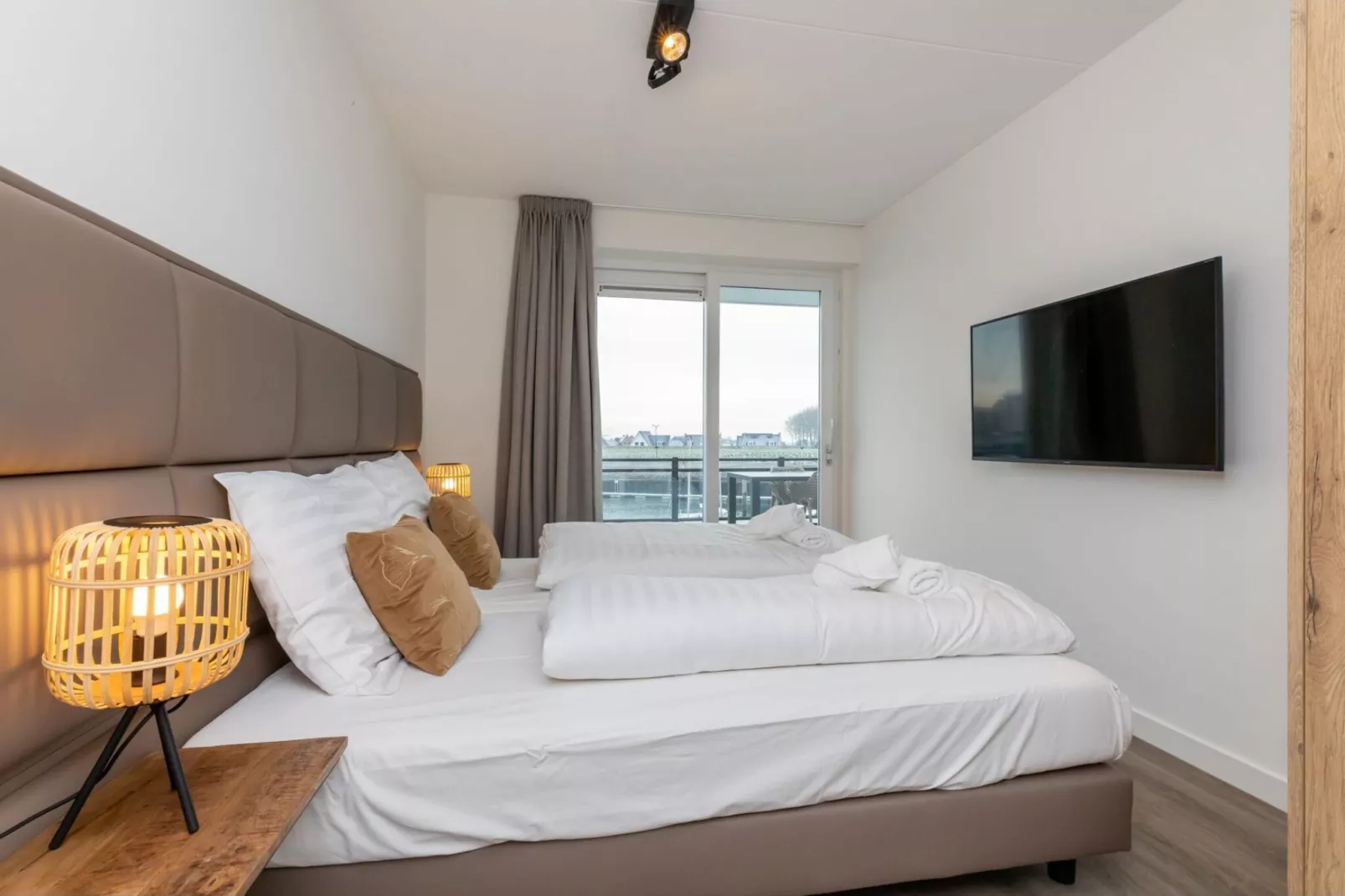 Havenweg 8-14-Bedroom