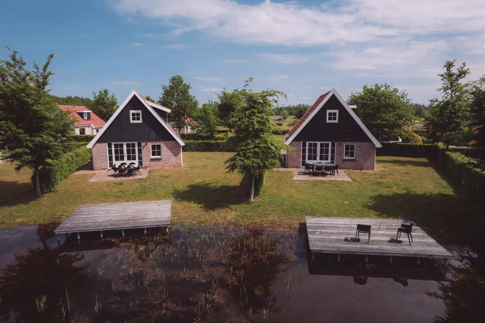 Vakantiepark Eigen Wijze 4-Exterior summer