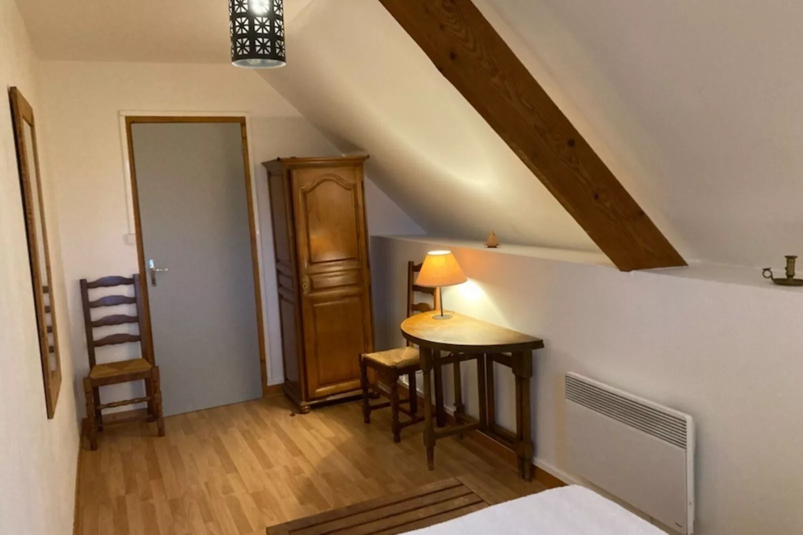 MAISON VIROLE-Chambre