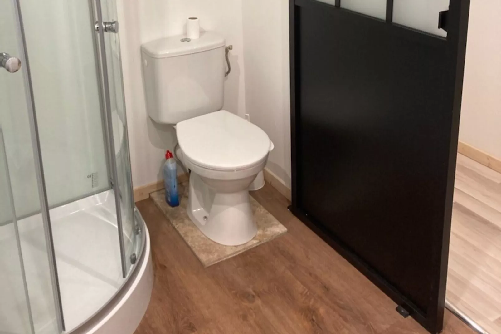 MAISON VIROLE-Salle de bain