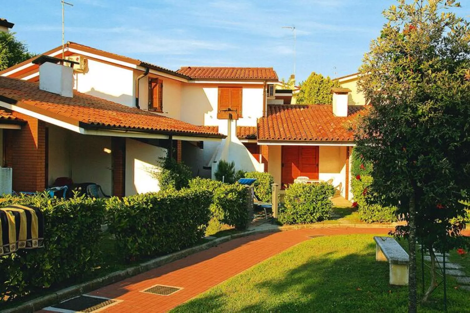 Holiday resort Villaggio Sole B, Bibione Spiaggia-C-Exterior summer