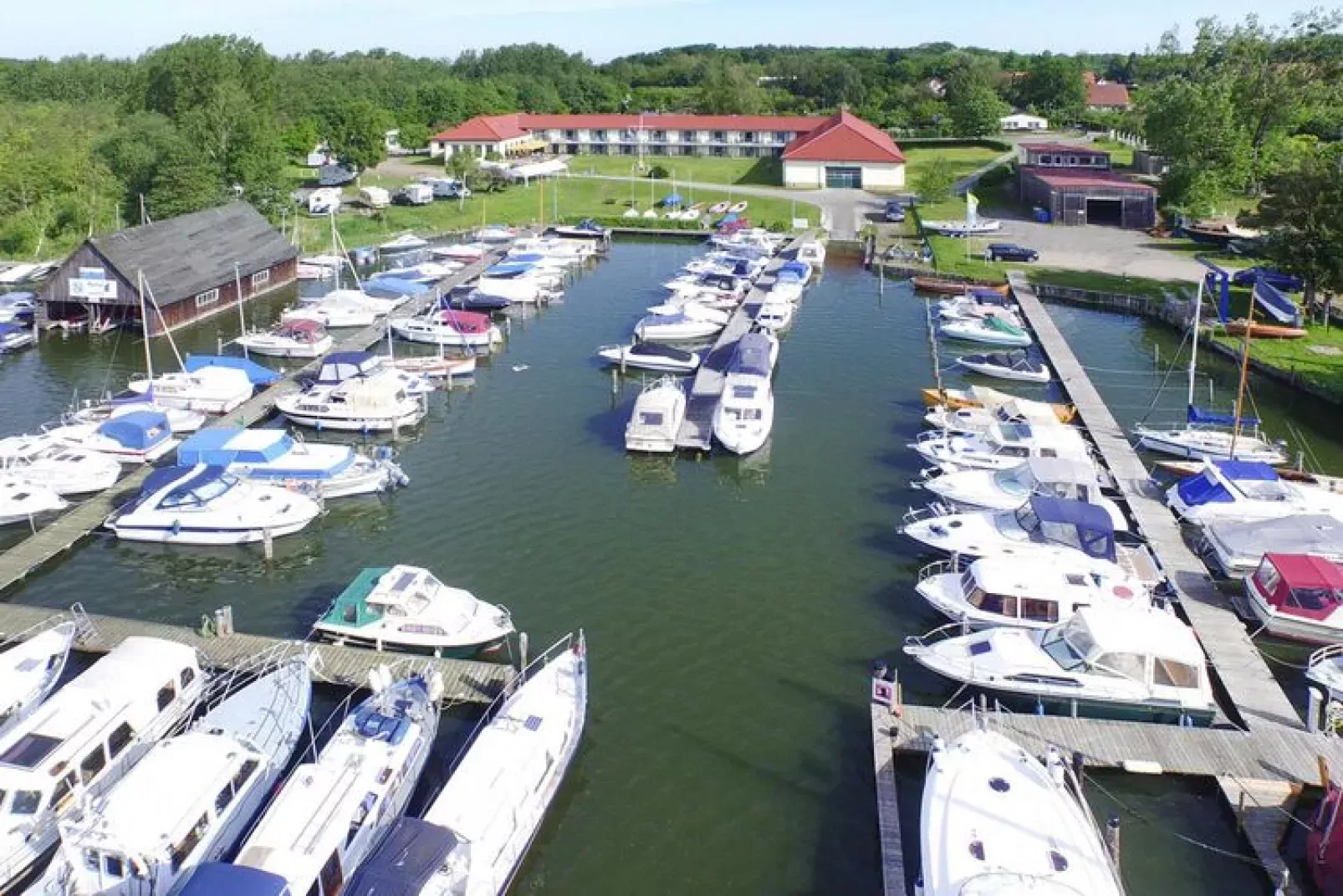 Appartements am Heidensee / OG 65 qm 2 Erw u 2 Kinder-Exterior summer