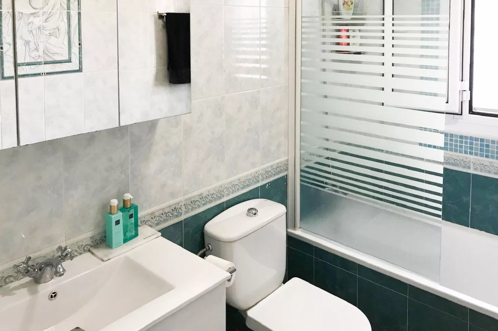 Villa Cuidad Quesada-Bathroom