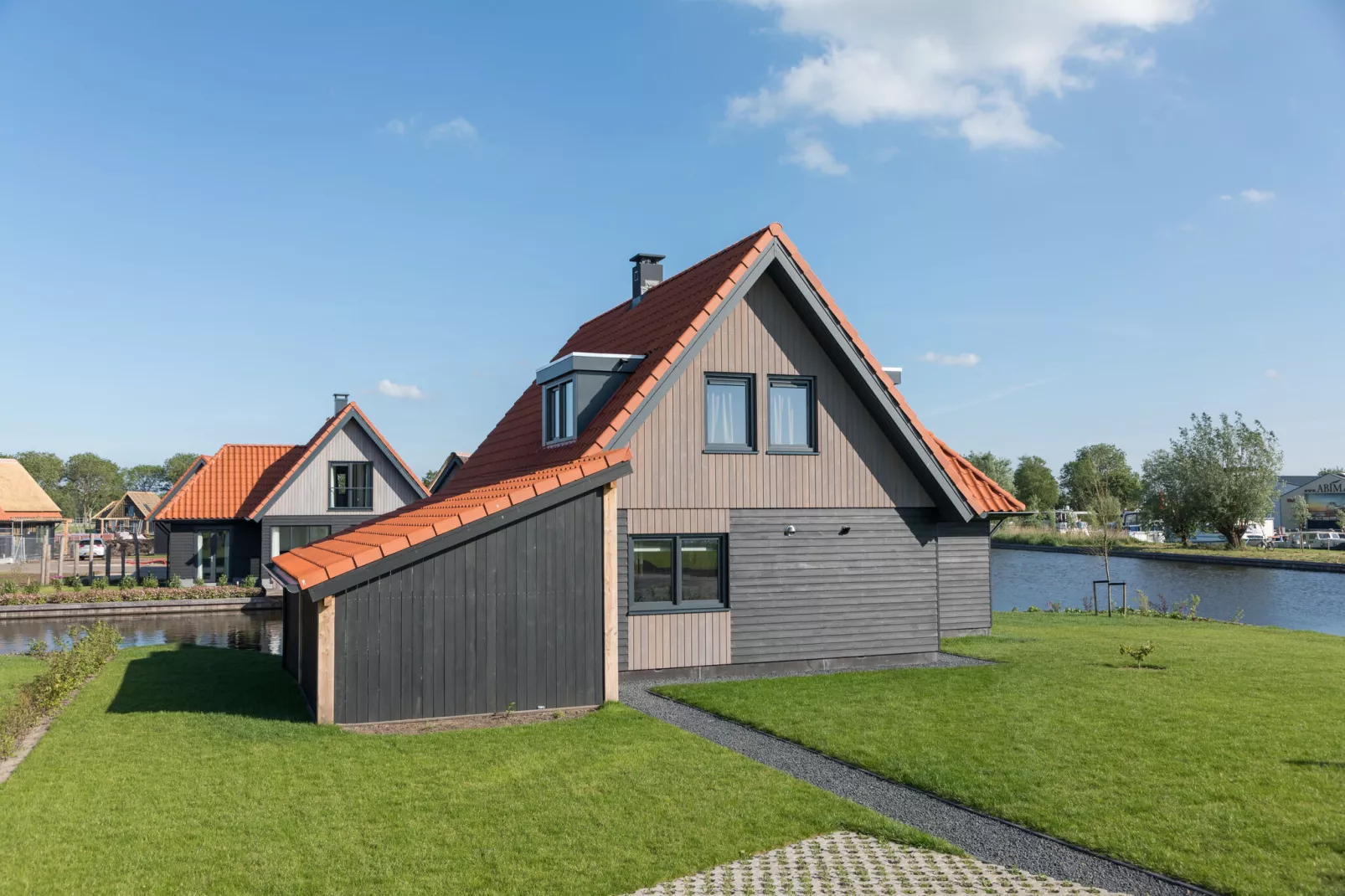 Waterstaete Ossenzijl 2-Exterior summer