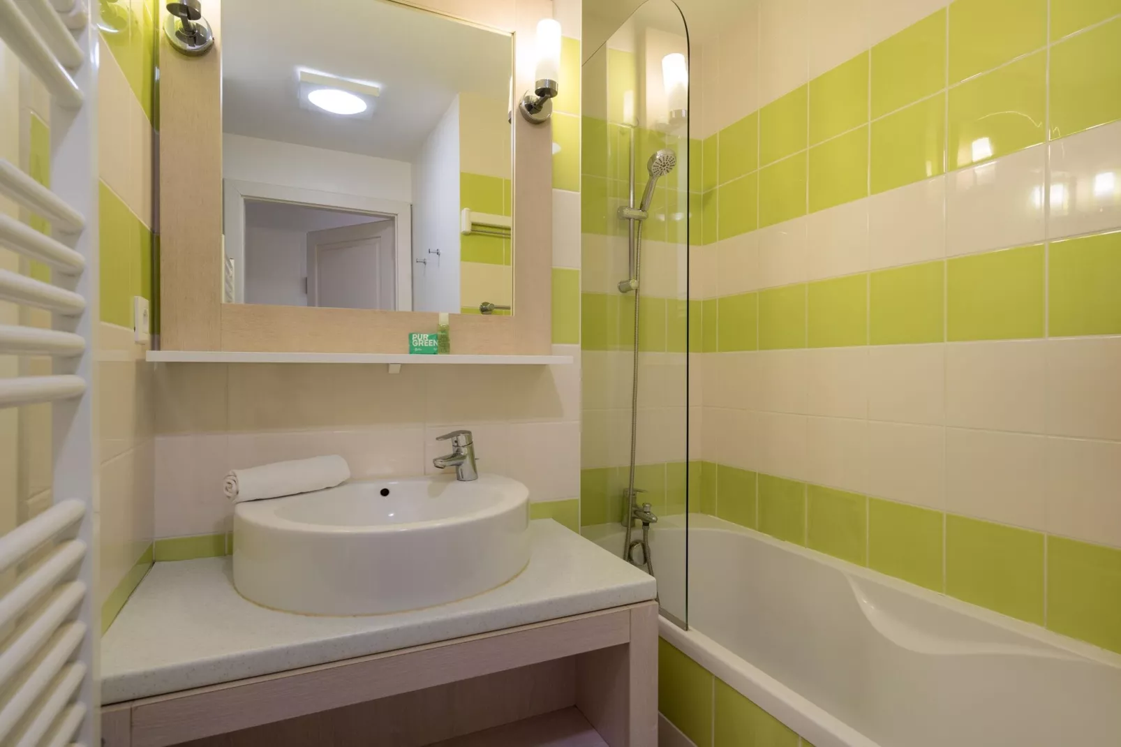 Residence Le Domaine du Bois de la Grée Pornichet - 24 Standard 4 p - 1 bedroom-Salle de bain