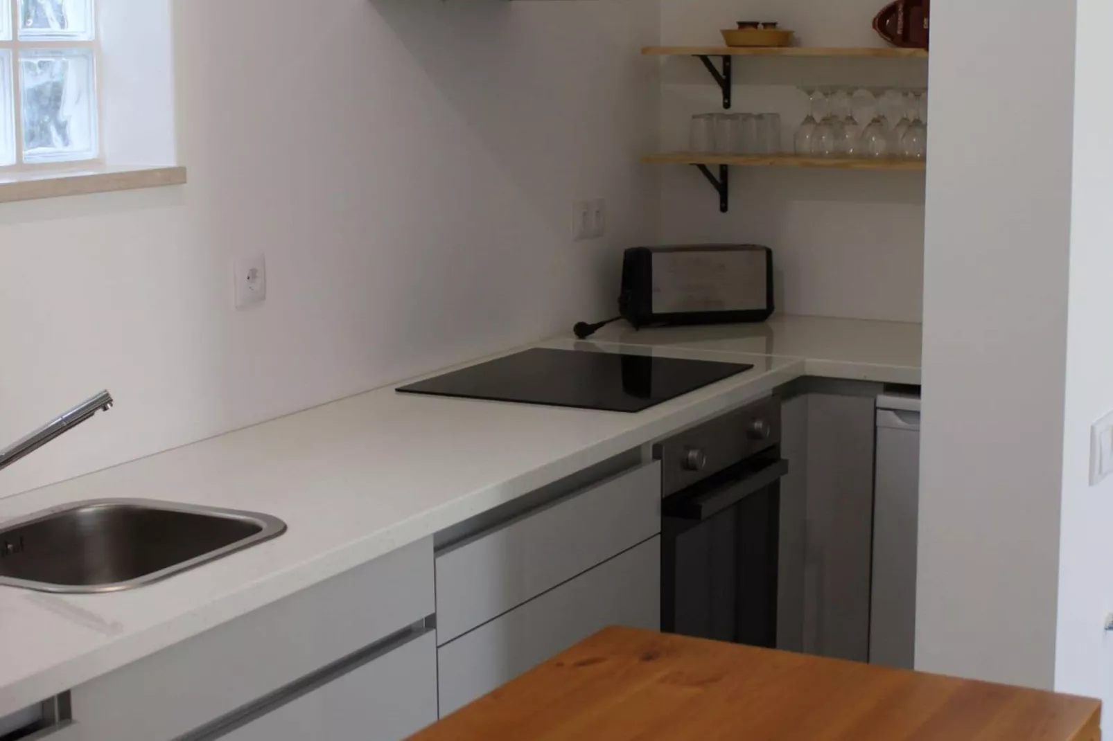 Tulipa-Kitchen